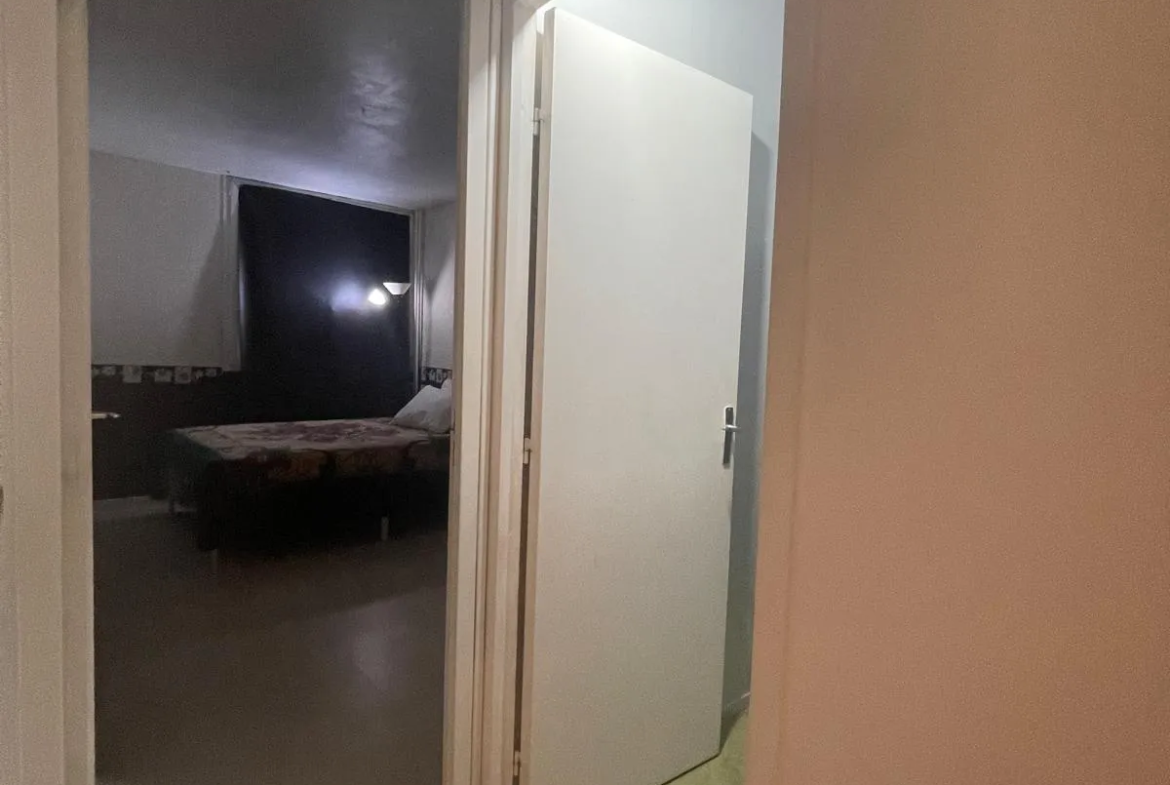 Appartement F2 à vendre à Villepinte - 56 m² avec balcon 