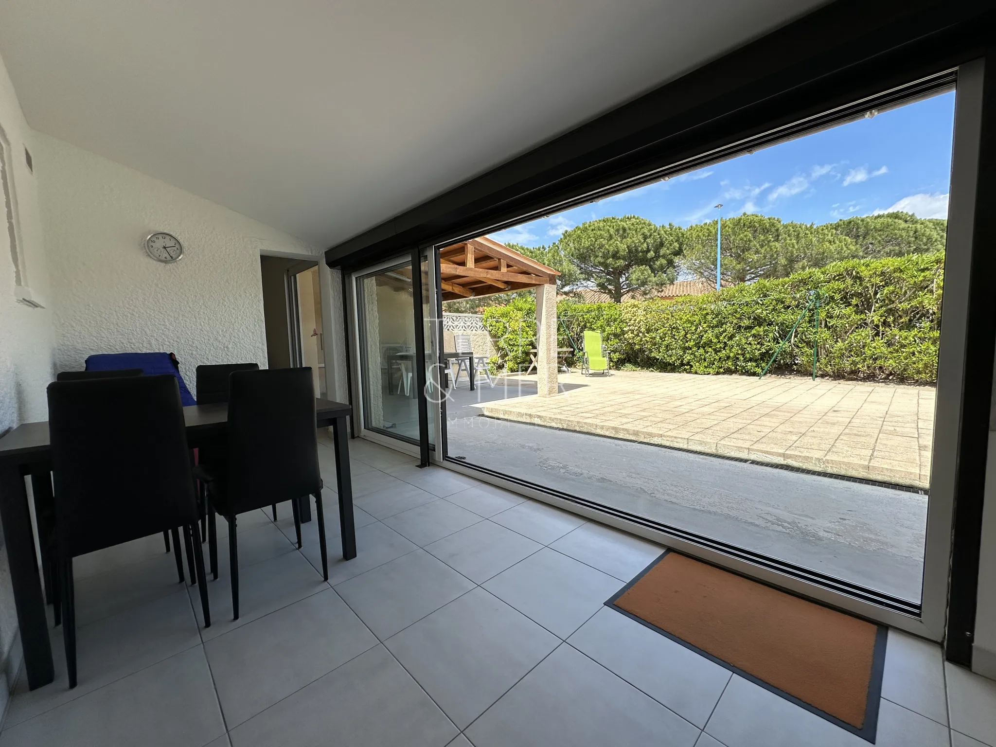 Villa rénovée de 69 m² à Saint-Cyprien Plage avec jardin proche de la plage 