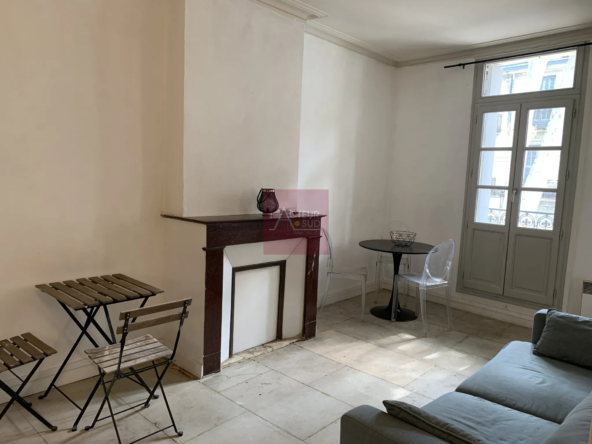 À vendre : Appartement 2 pièces à Montpellier Ecusson Peyrou