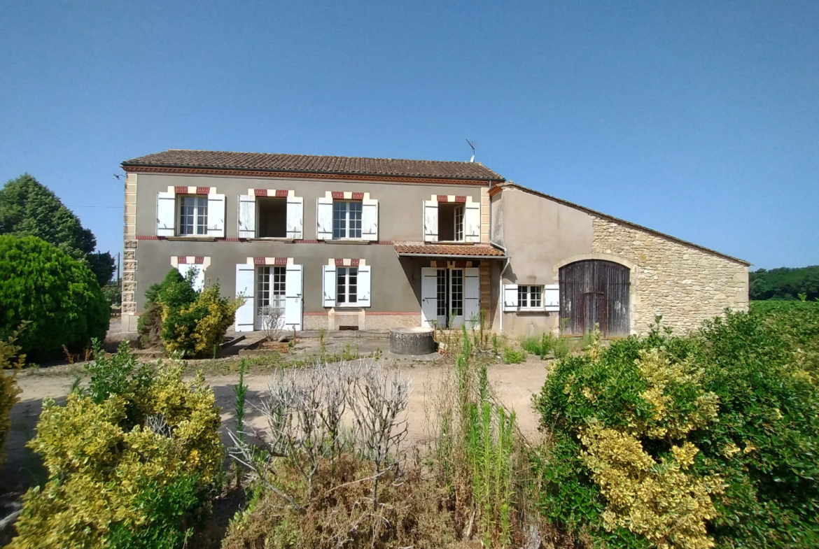 Ancienne Ferme Viticole à Caplong - Idéale pour projets touristiques 