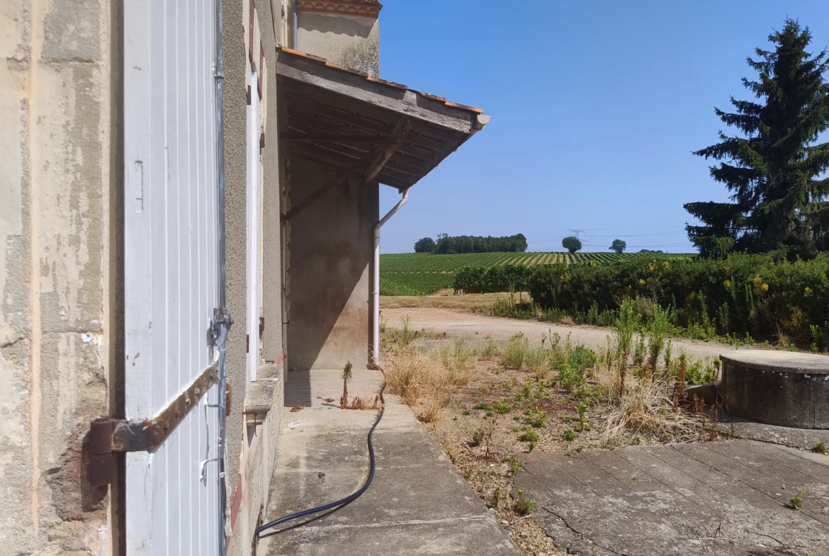 Ancienne Ferme Viticole à Caplong - Idéale pour projets touristiques 