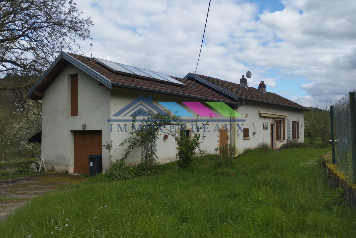 Maison individuelle avec vue sur étang et grand terrain 