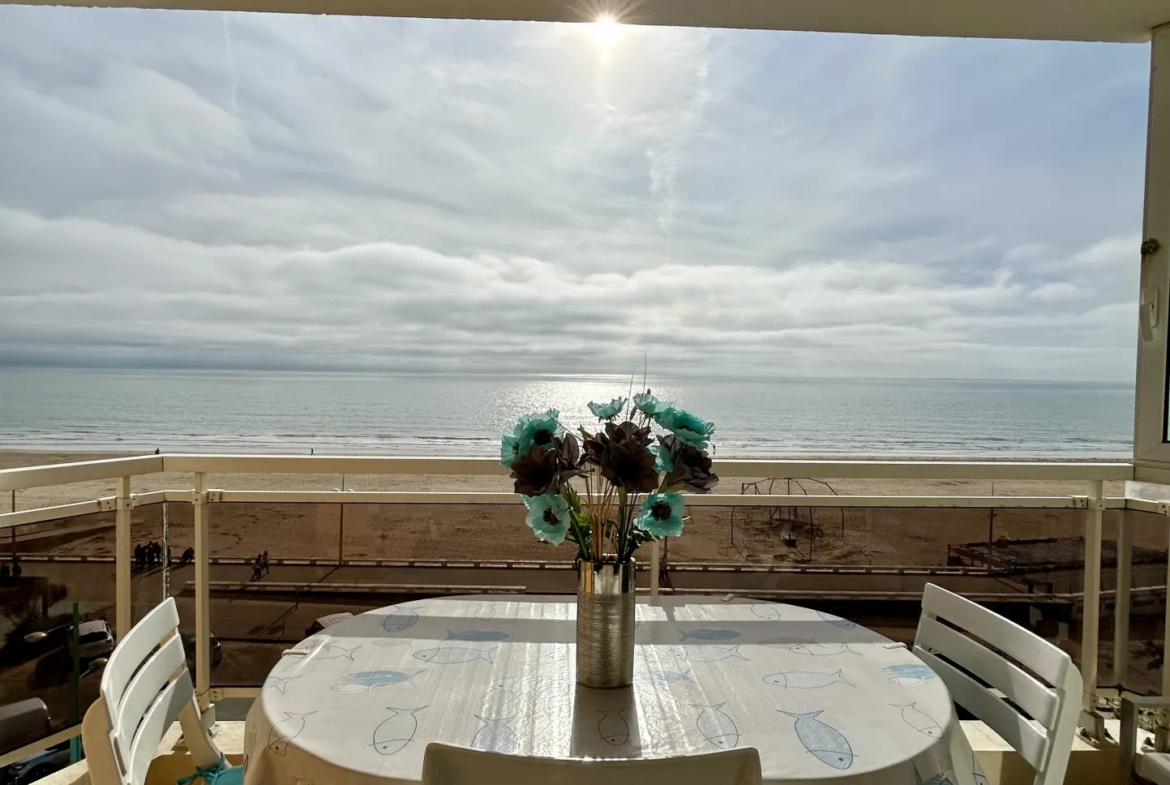 Appartement T2 à vendre en front de mer à St Jean de Monts 