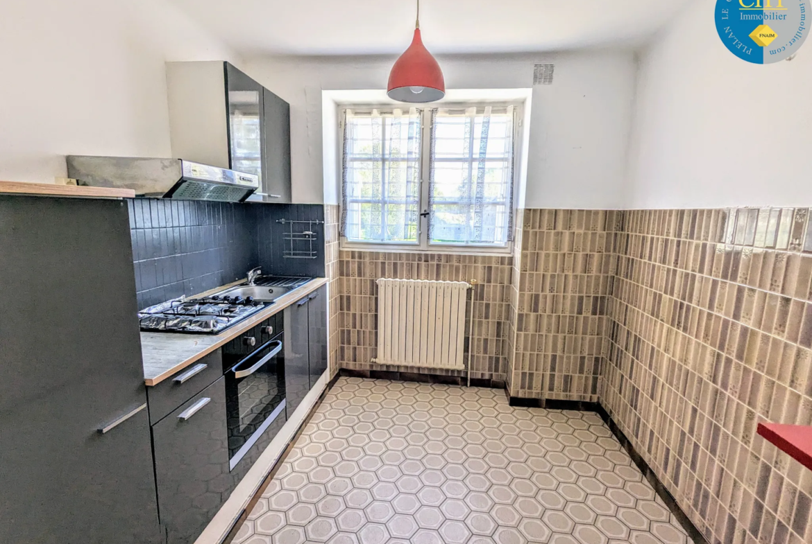 À vendre : Maison en pierres avec 3 chambres à Guer (56) 