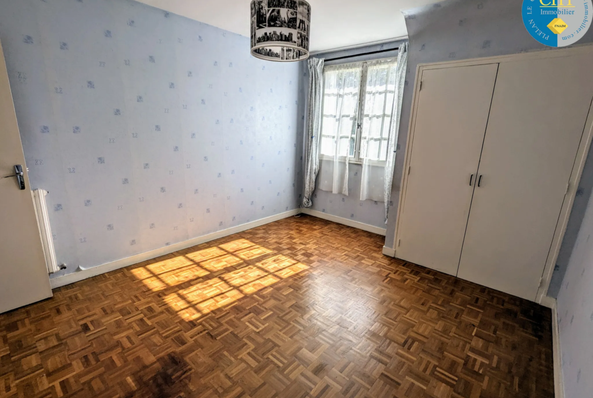 À vendre : Maison en pierres avec 3 chambres à Guer (56) 