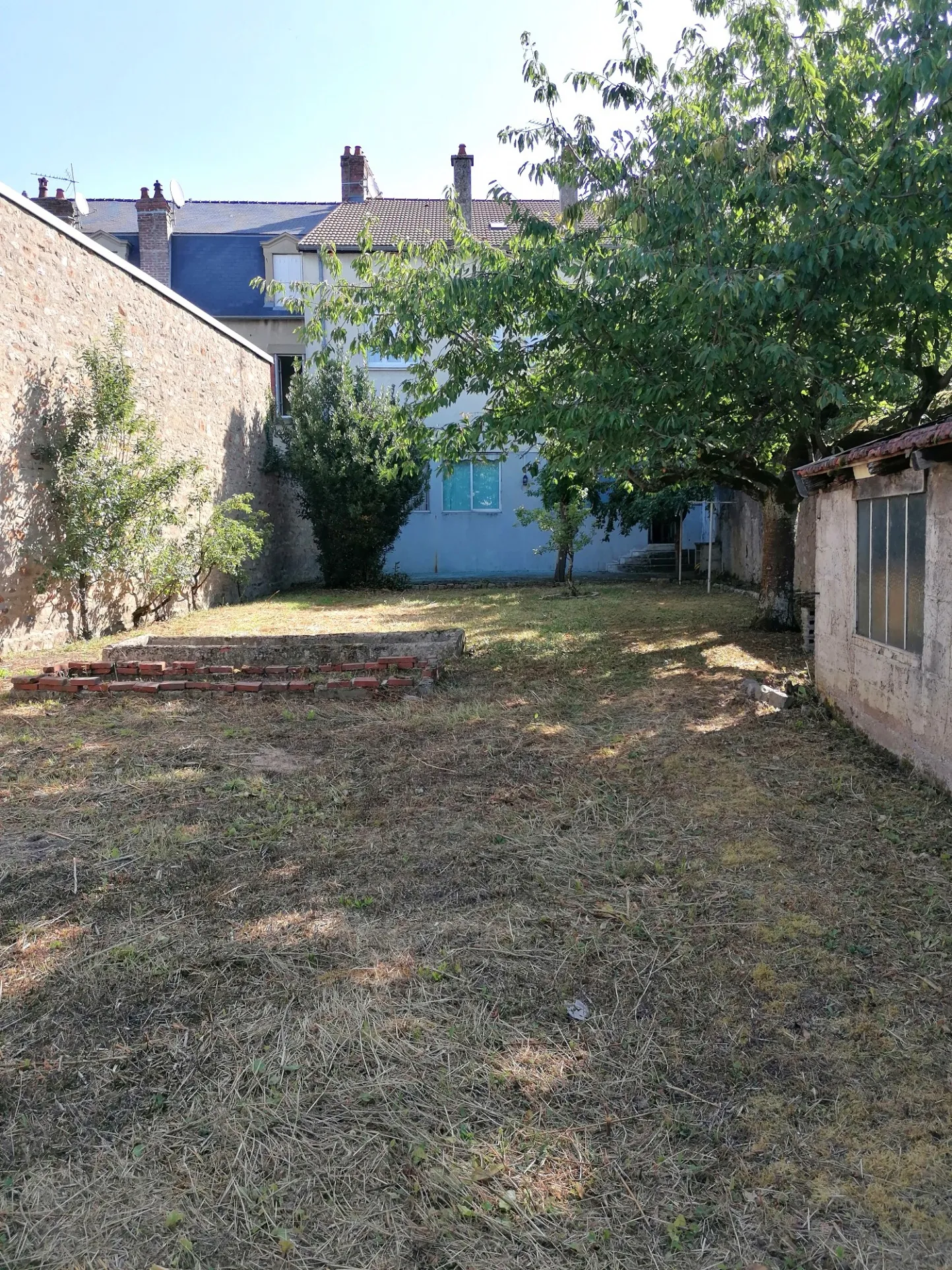 Maison à vendre à Autun Centre - 270.000 euros 