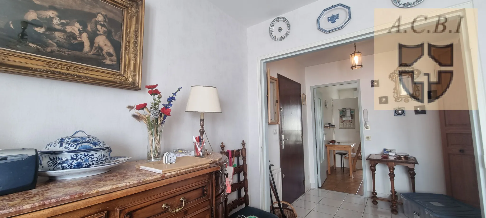 Bel Appartement T3 à Vendôme Centre avec Balcon 