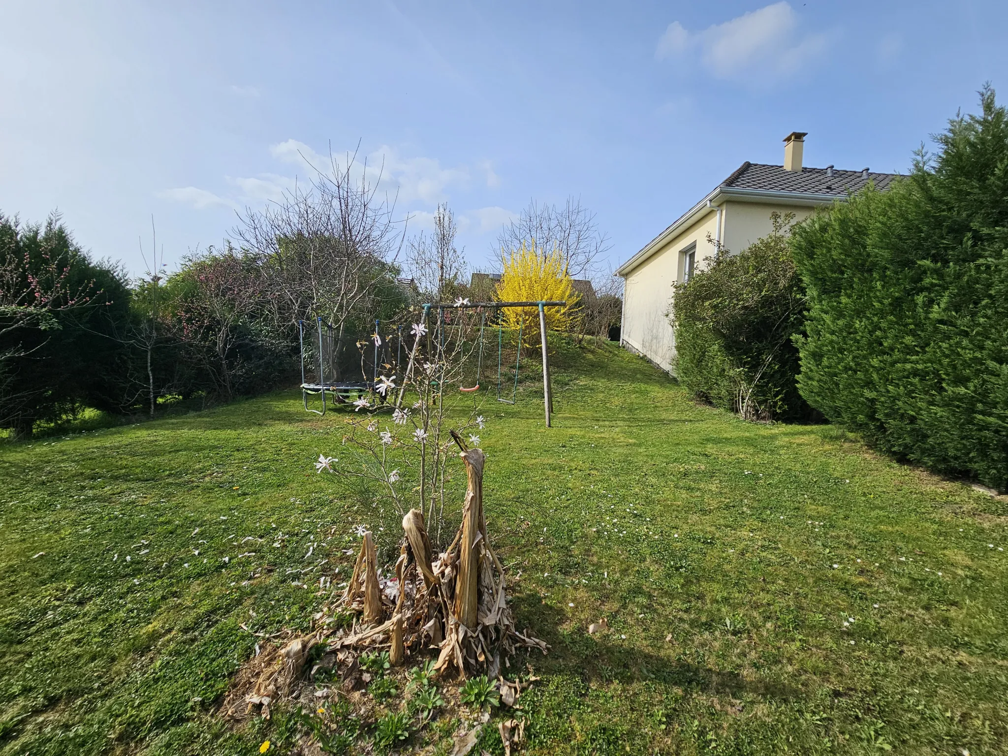 Charmante maison récente à vendre à Lubersac avec 3 chambres 