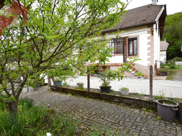 Maison spacieuse avec vue dégagée à Melisey - 3 chambres