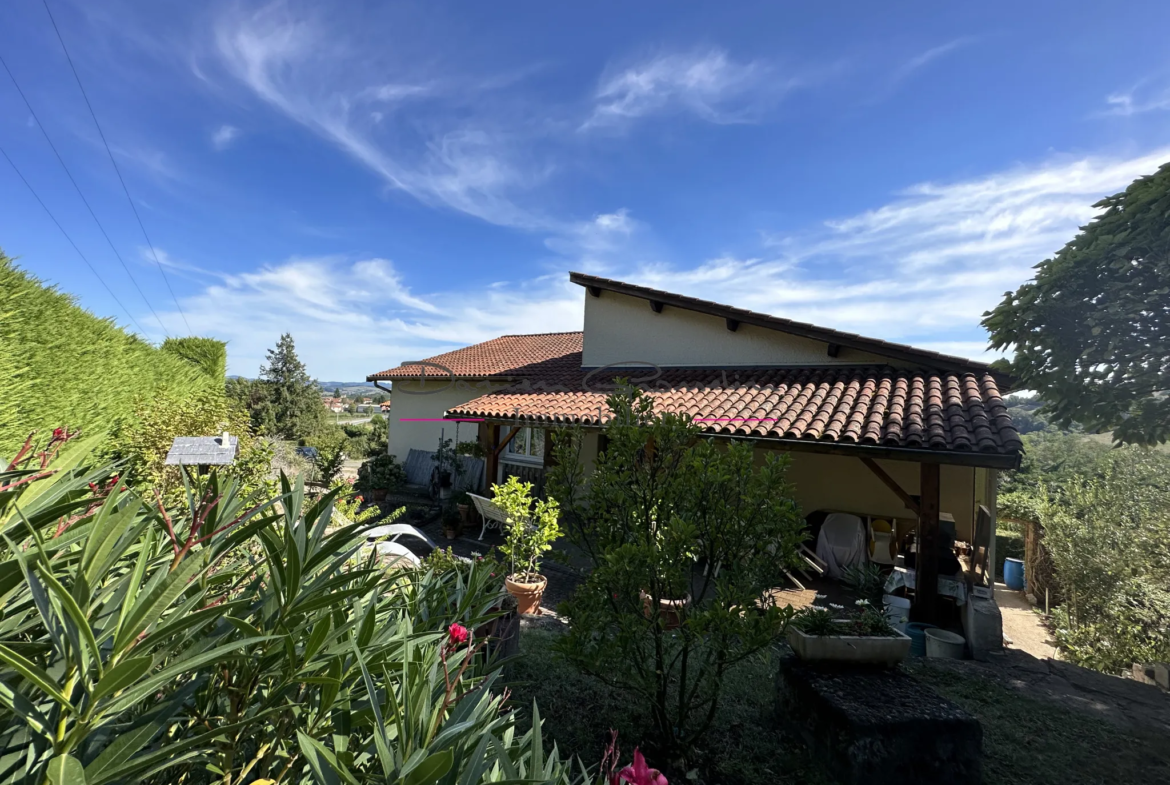 Maison individuelle avec vue sur la campagne 