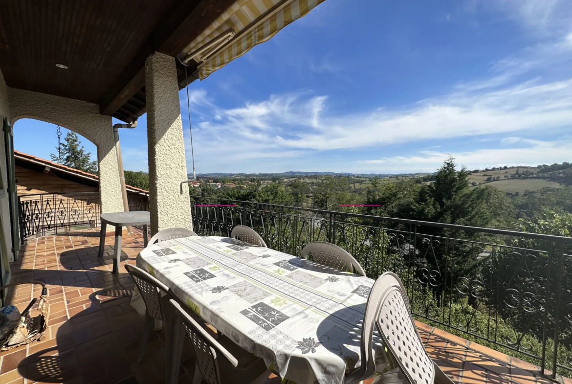 Maison individuelle avec vue sur la campagne 