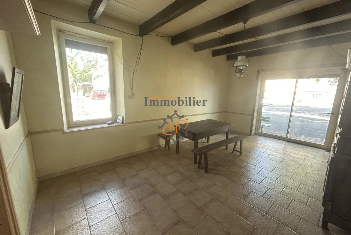 Maison à vendre à Montclar - 180 m² à rénover 