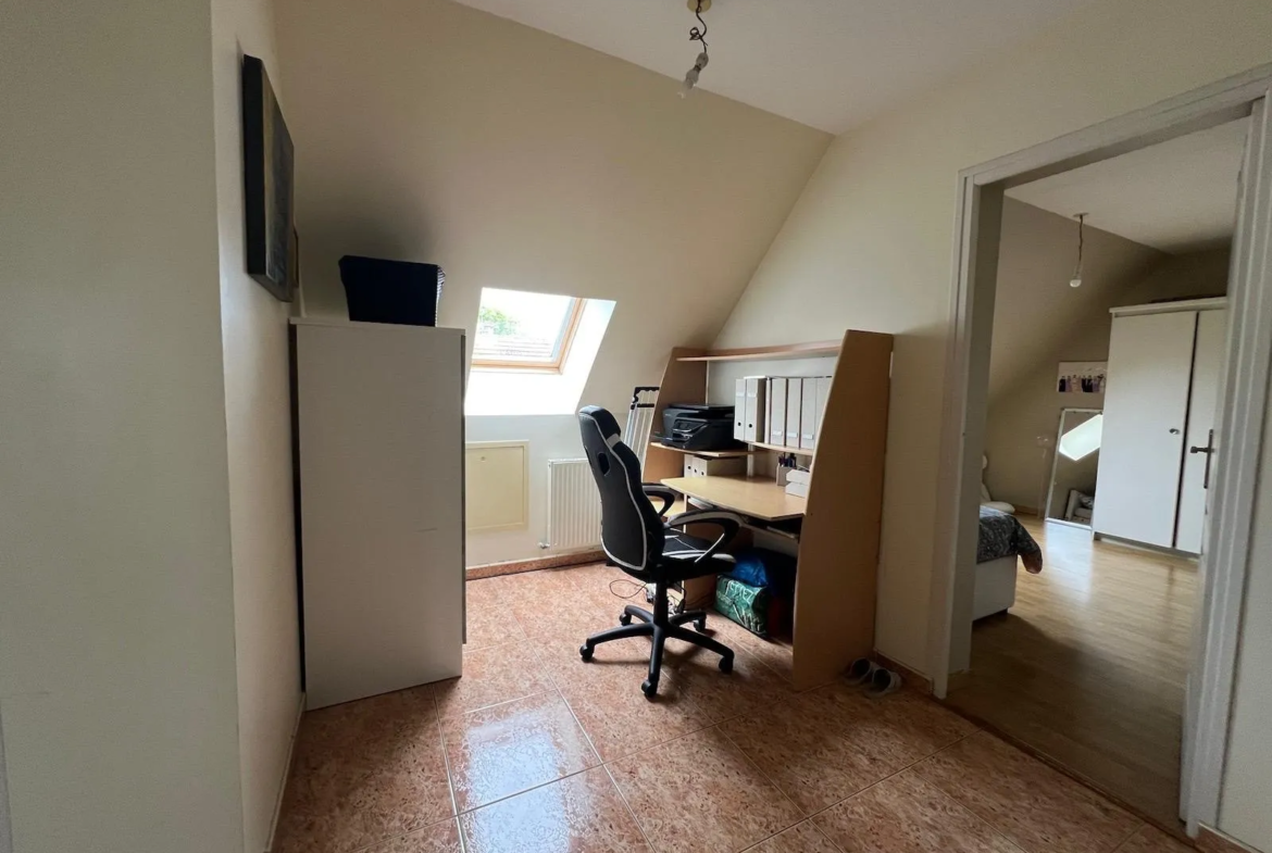 Maison de 130 m2 à vendre à Alençon avec 4 chambres 