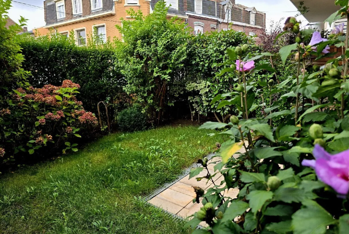 Appartement à vendre à St André lez Lille - 43,23 m² avec jardin 