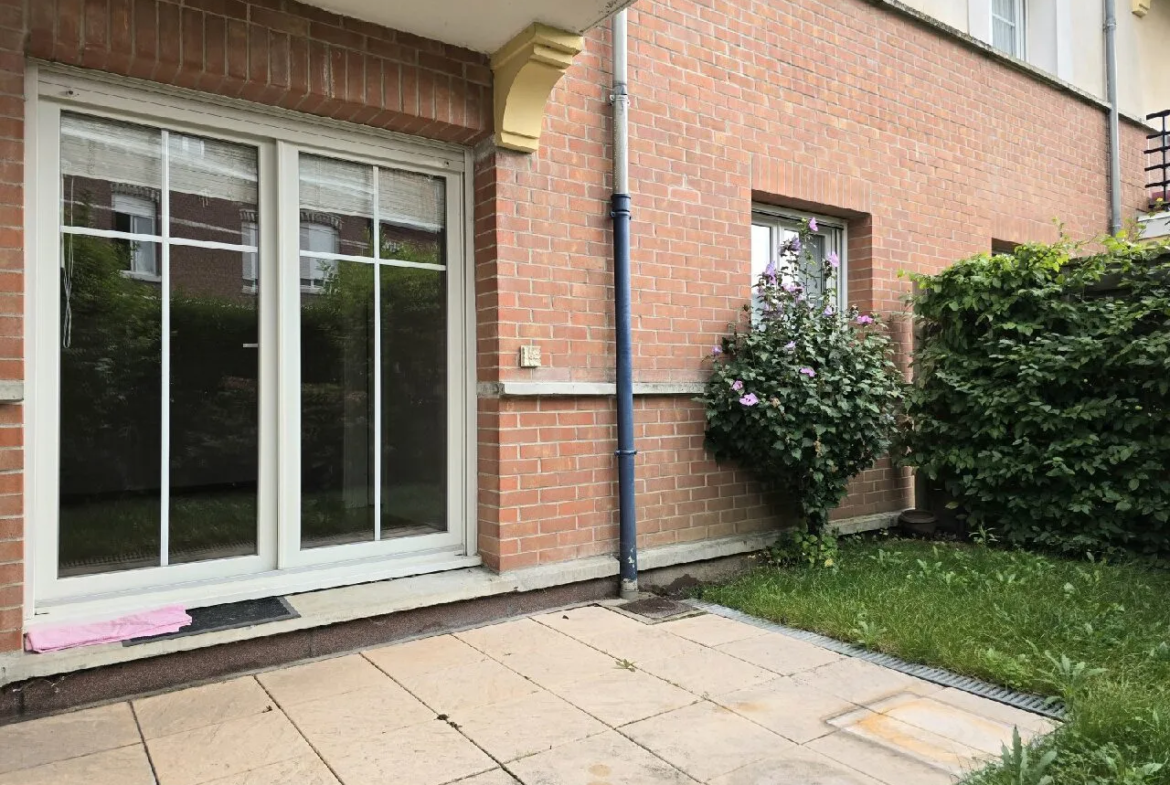 Appartement de 43.23m2 avec terrasse et jardin à St ANDRE lez Lille 