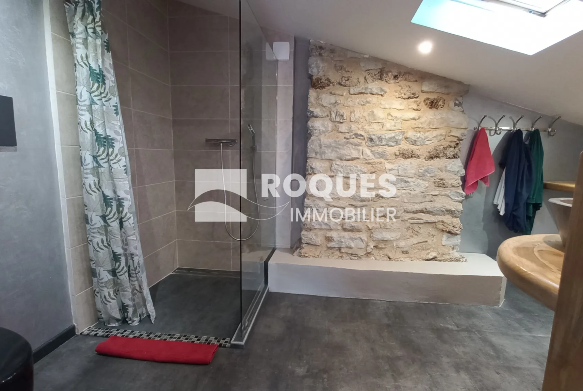 Maison rénovée à Compeyre - 90 m² - Vue dégagée - 280 000 EUR 