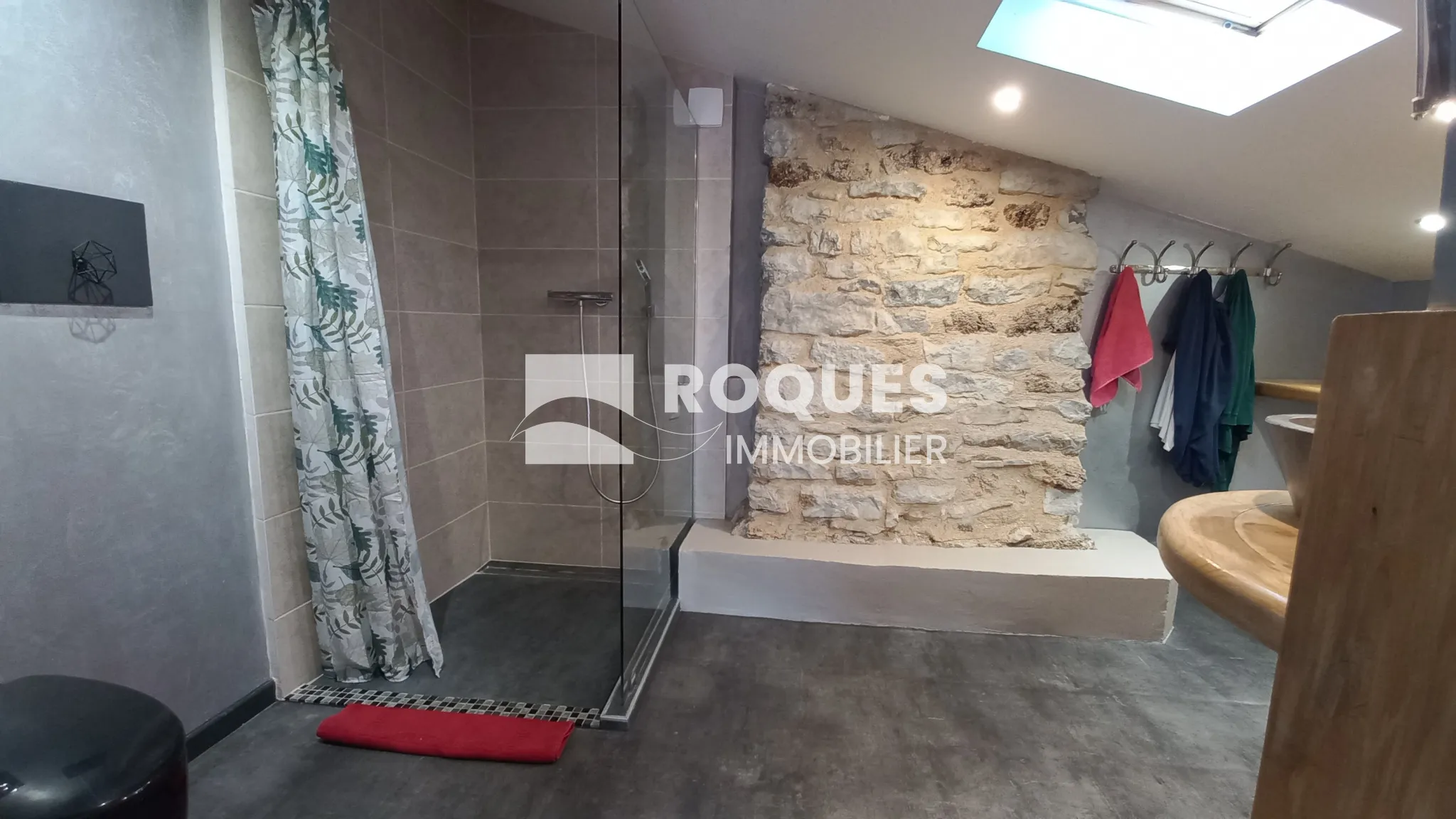 Maison rénovée à Compeyre - 90 m² - Vue dégagée - 280 000 EUR 