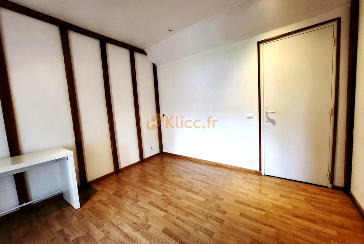 Maison de caractère à vendre à Bacqueville en Caux, 3 chambres 