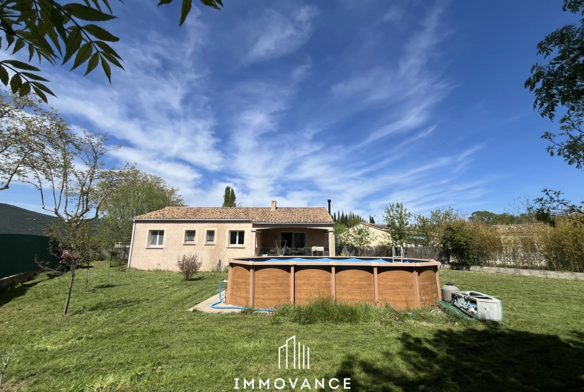 Maison de plain-pied à Pompignan | 3 chambres, jardin spacieux et piscine 