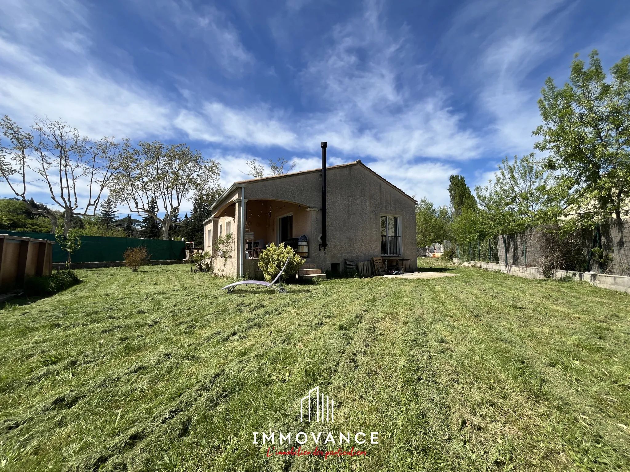 Maison de plain-pied à Pompignan | 3 chambres, jardin spacieux et piscine 