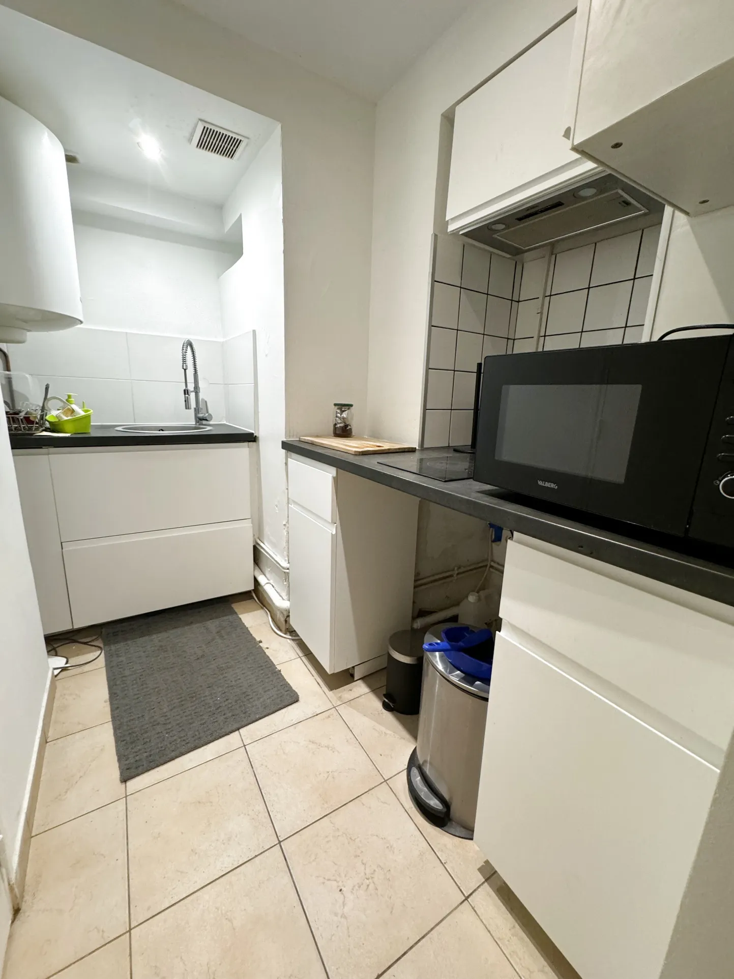 À vendre : Studio de 19,15 m² avec parking à Pontoise 