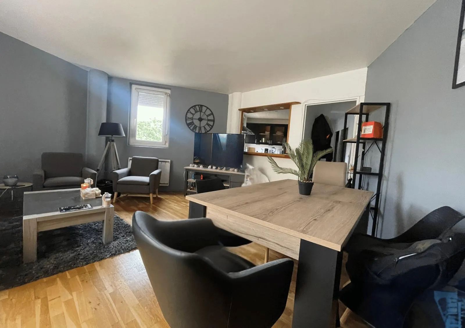 Appartement de 67,5 m² avec grande terrasse à Herouville St Clair 