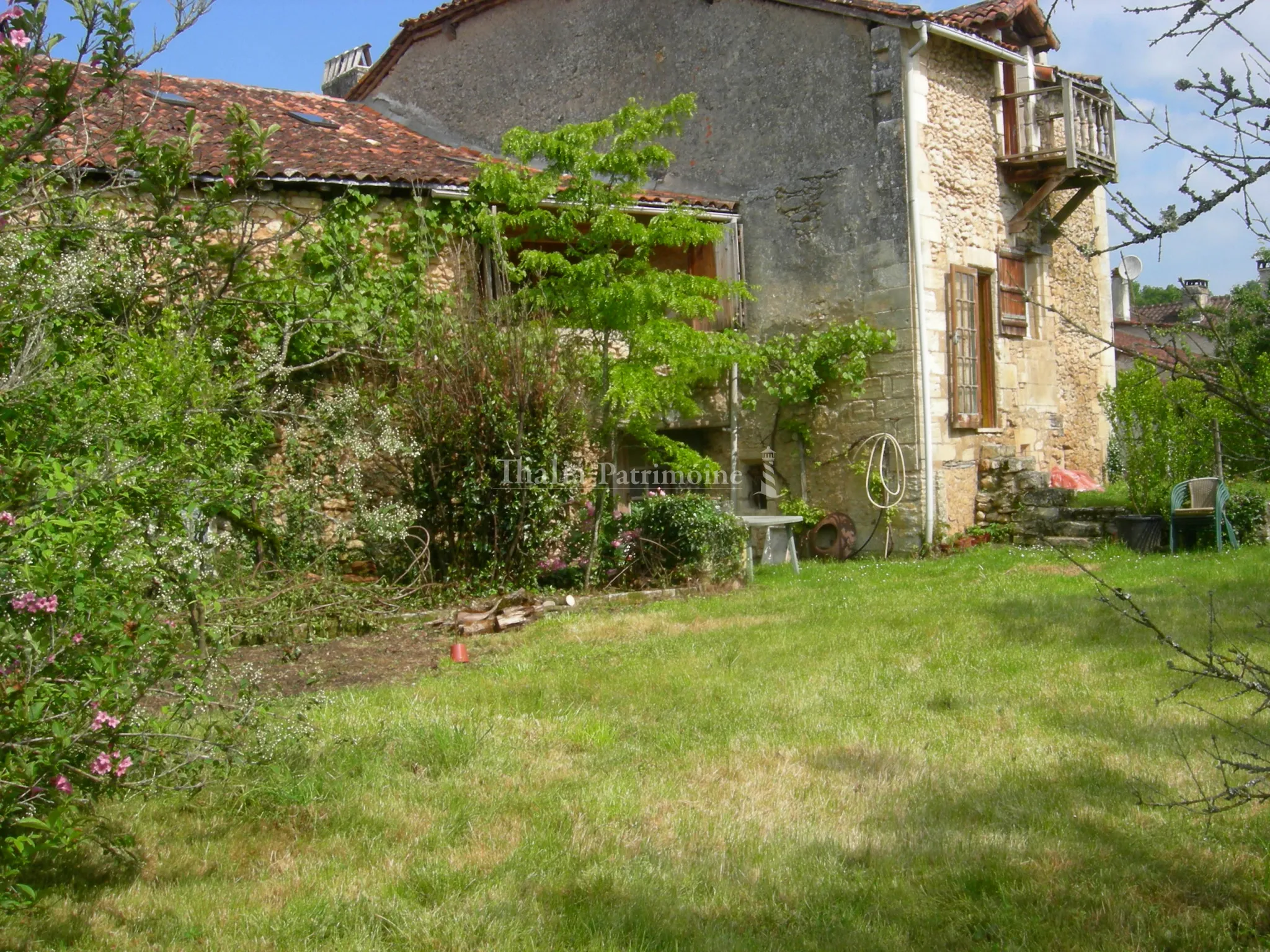 Maison de bourg à Brantome / Bourdeilles de 200 m2 