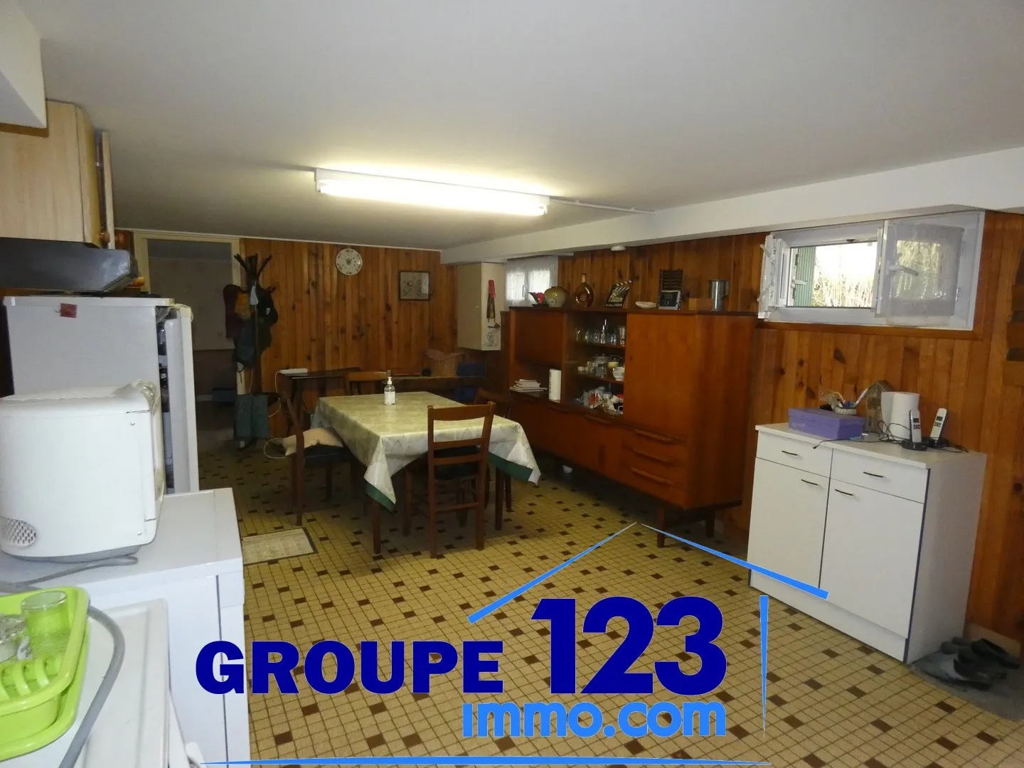 Maison spacieuse de 3 chambres à Migennes - 128 900 € 