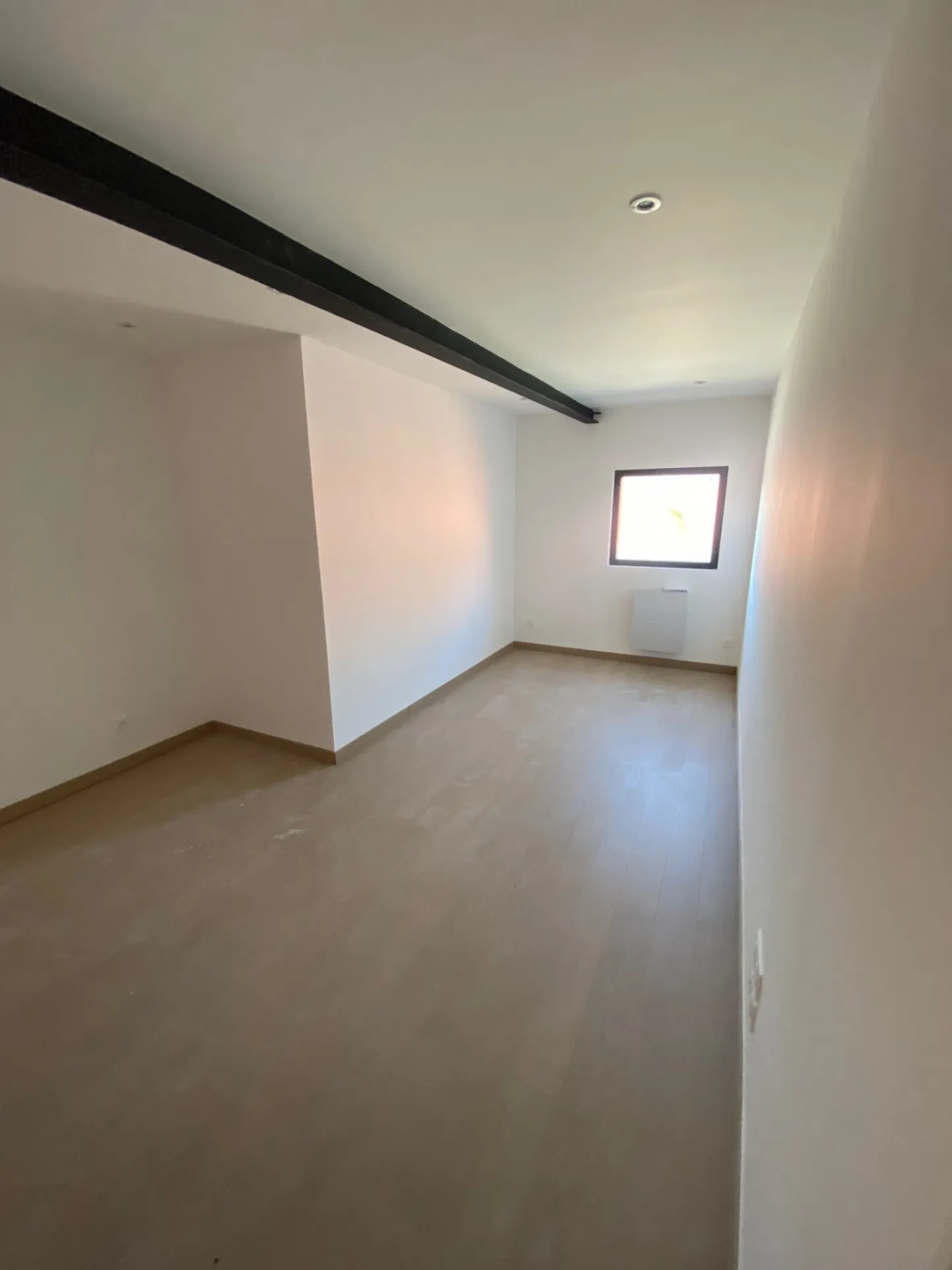 Appartement Loft en Duplex de 120m2 avec Parking Privatif 