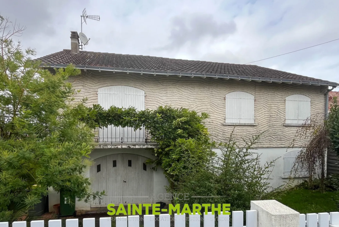 Pavillon familial à Niort avec 5 chambres 