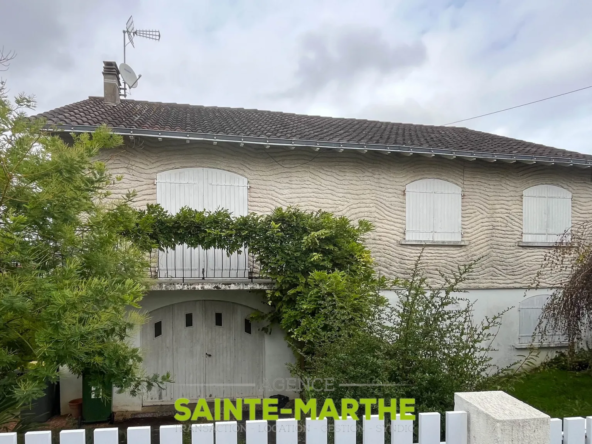 Pavillon familial à Niort avec 5 chambres