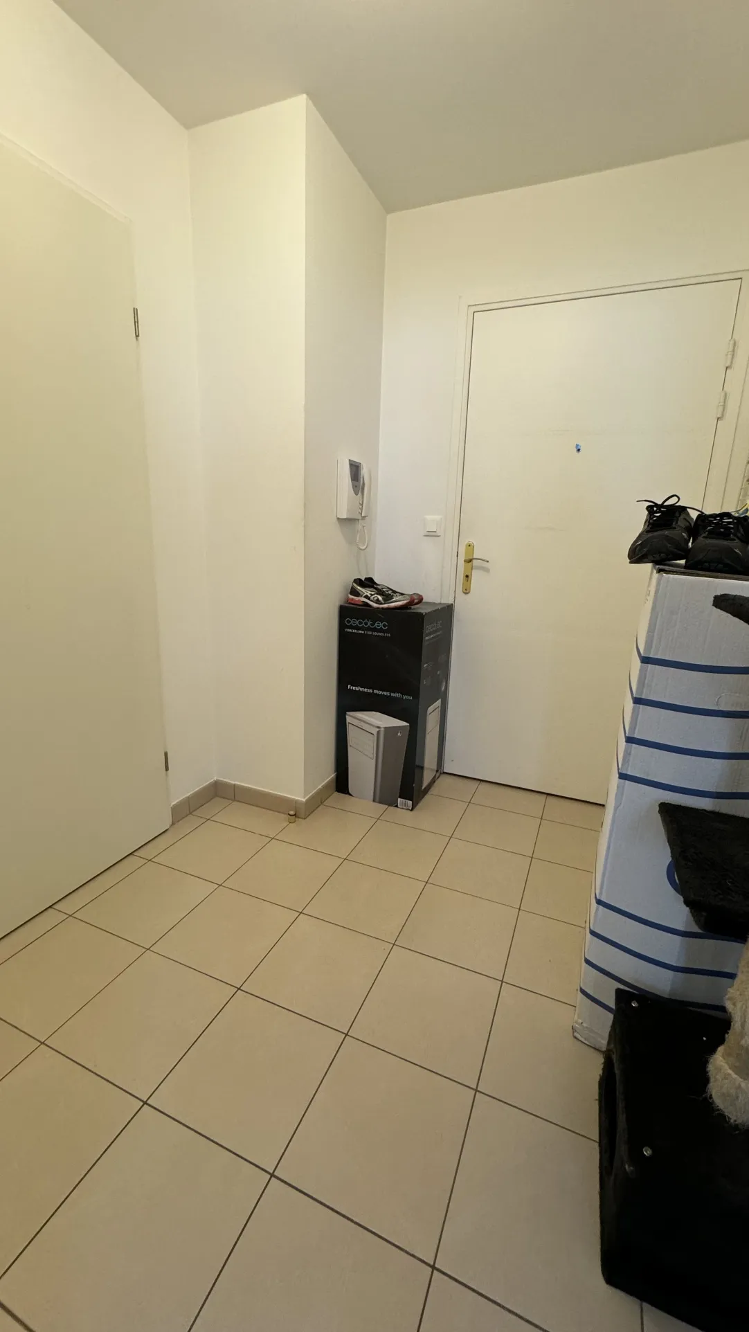 Appartement 2 pièces à vendre à Cergy-Le-Haut, 95800 