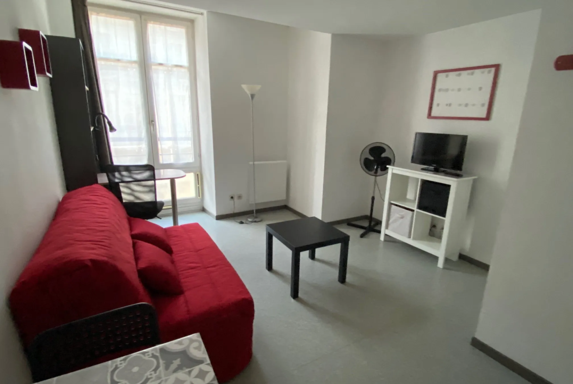 Studio meublé de 22 m² à Nîmes, idéal pour investissement 