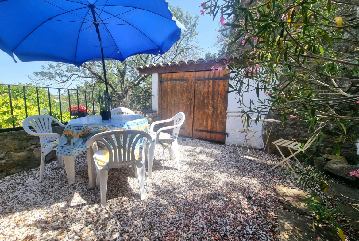 Maison 5 pièces avec jardin à Mailhac, idéalement située 