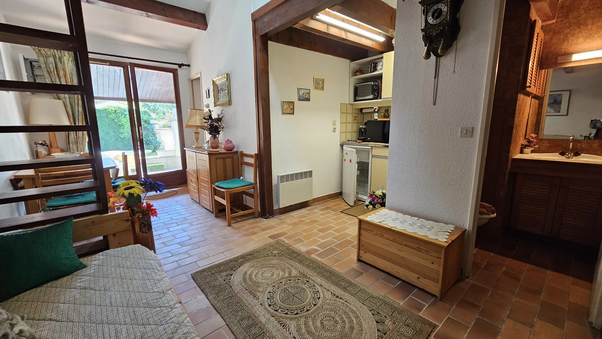 À vendre : Jolie maisonnette 3 pièces avec jardin à St Vallier de Thiey 