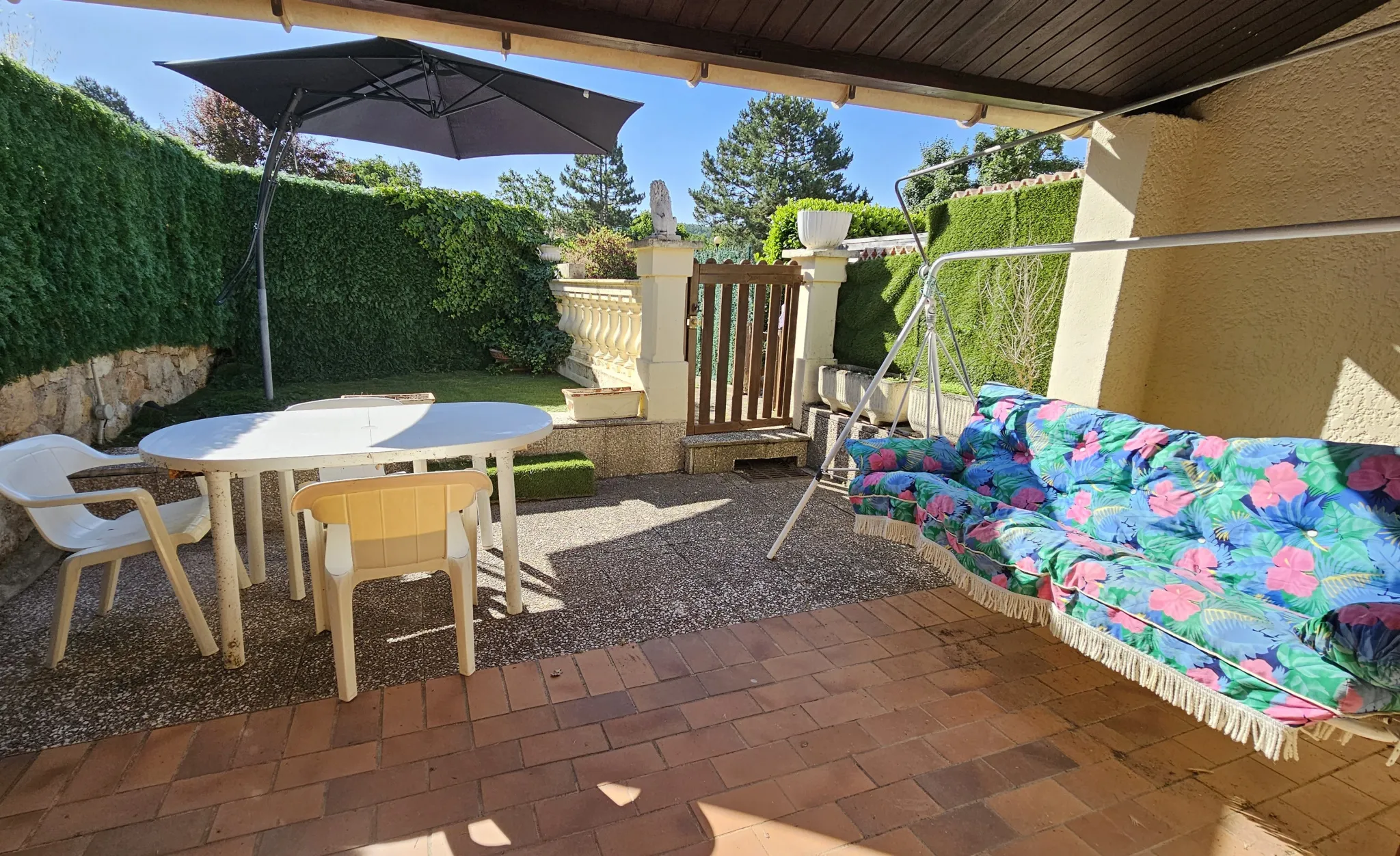 À vendre : Jolie maisonnette 3 pièces avec jardin à St Vallier de Thiey 