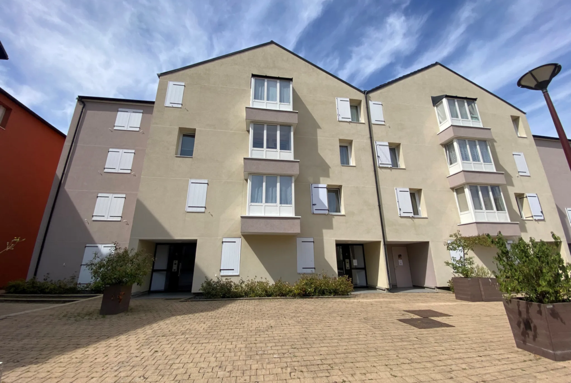 À vendre : Appartement 4 pièces à Ris-Orangis - 77,40 m² 