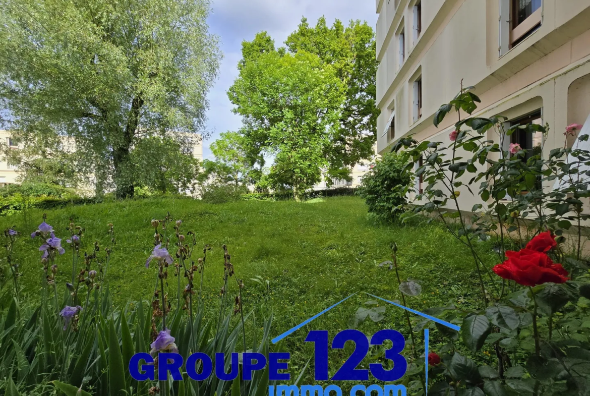 À vendre : Appartement T3 de 65 m² à Auxerre avec garage 