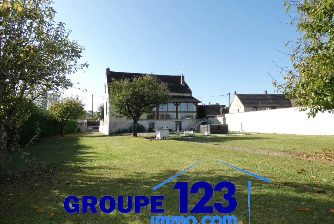 Maison de 136 m² avec jardin à Epineau les Voves 