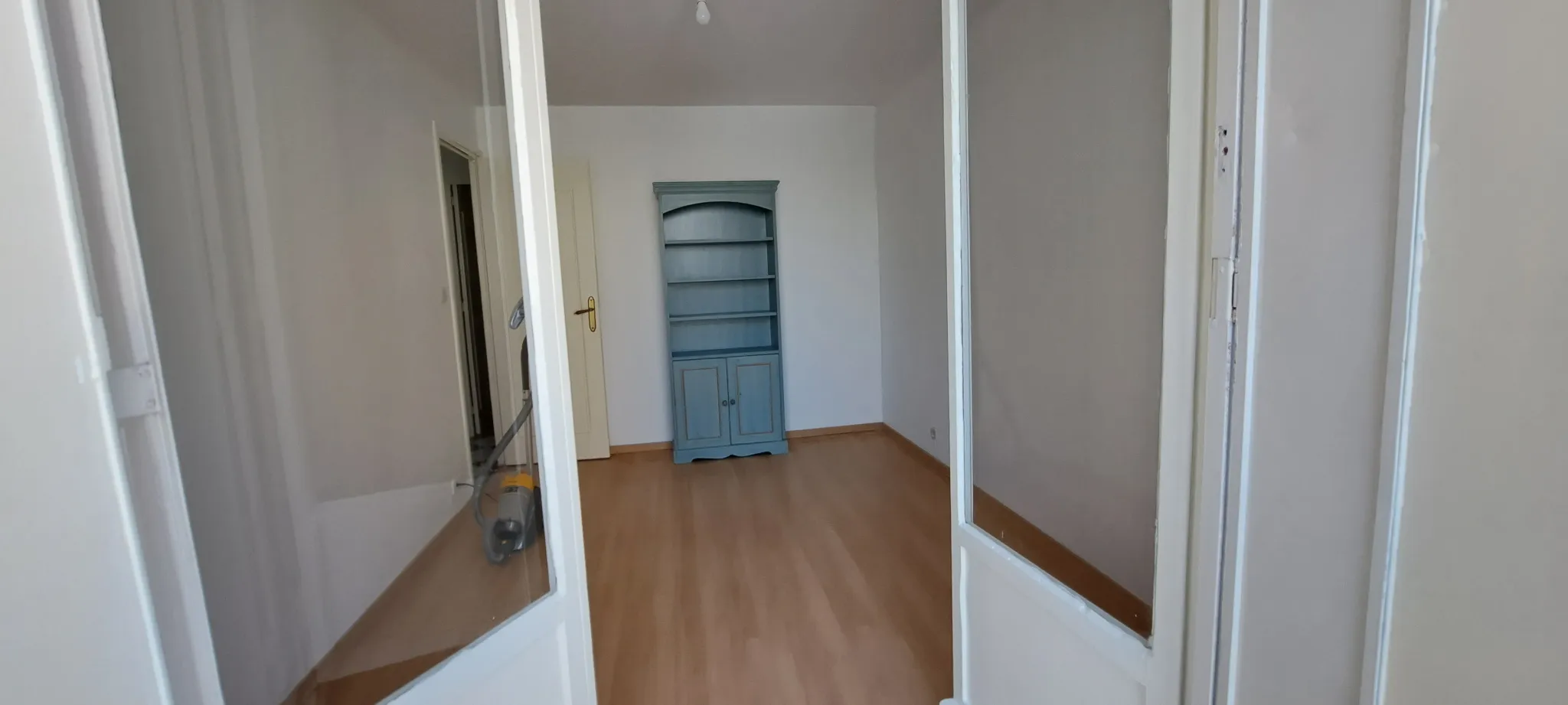 Vente d'un appartement 3 pièces à Marseille 13005 près des facultés 