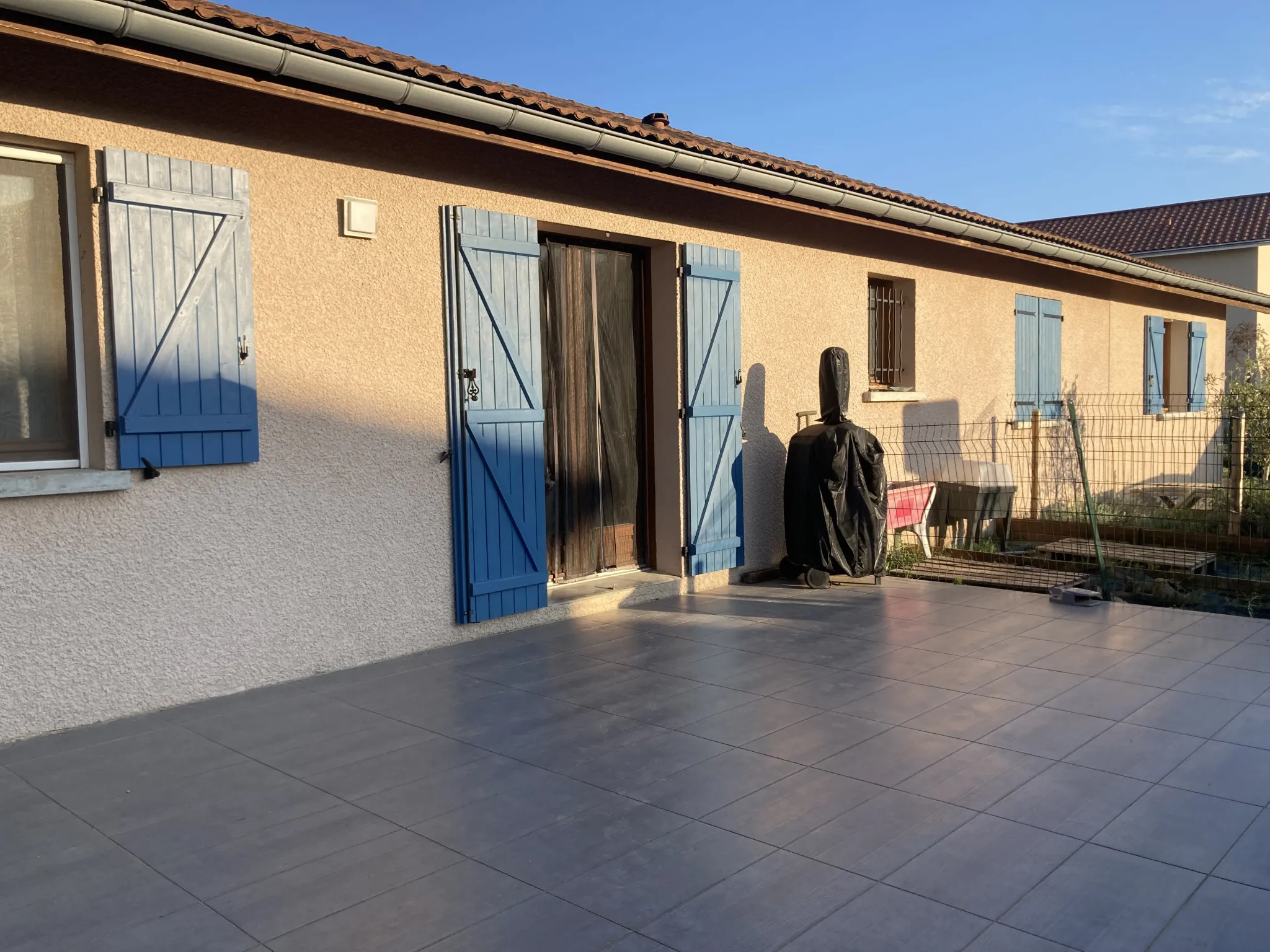 Belle villa T7 de 130 m2 avec jardin à La Balme les Grottes 