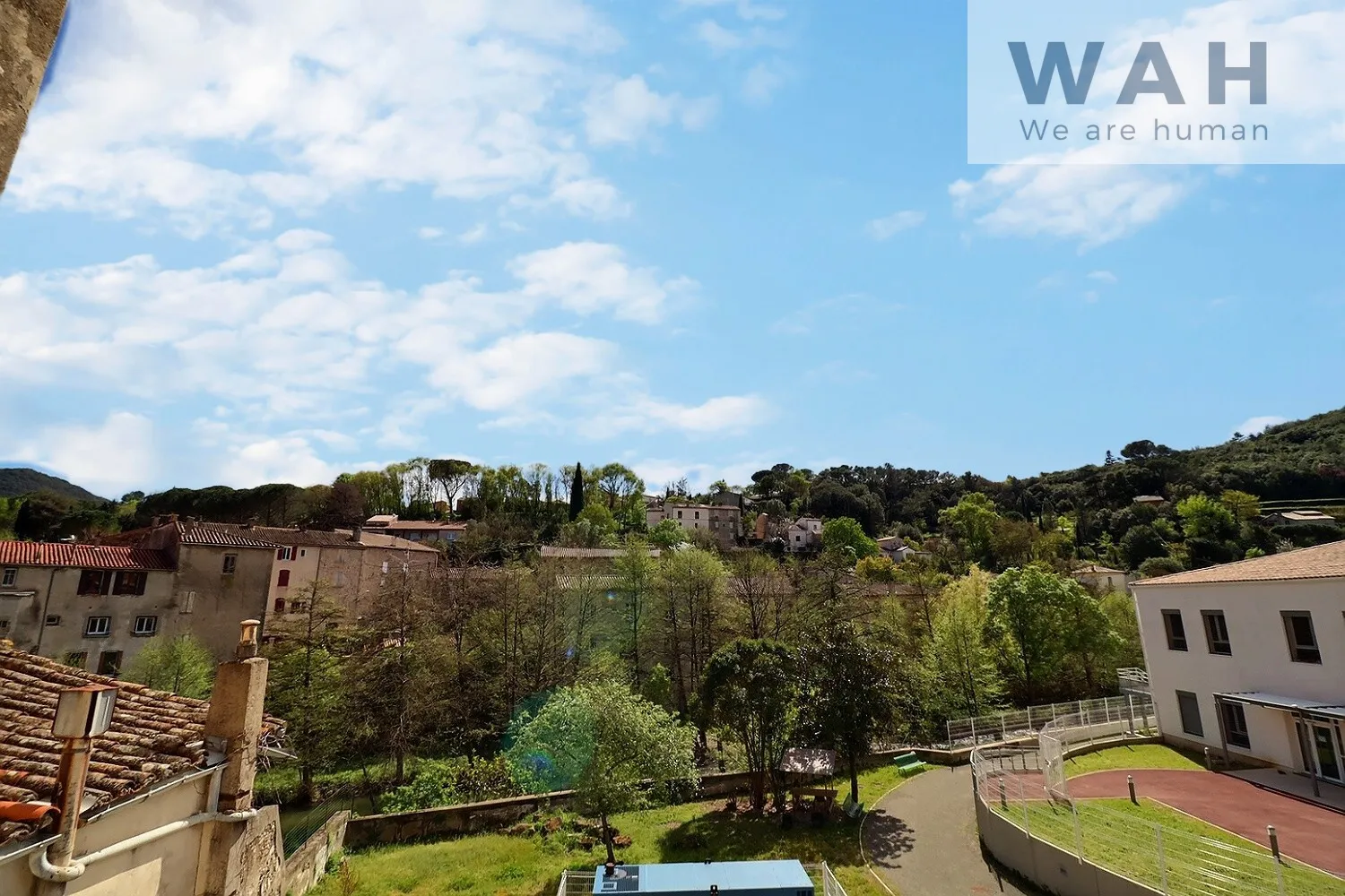 Appartement Type 2 de 45 m² à Lodeve - 56000 EUR 