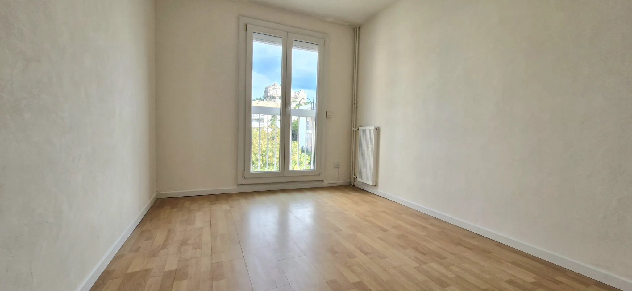 Vente Appartement 4 Pièces - 84,20 m² - Vitrolles 