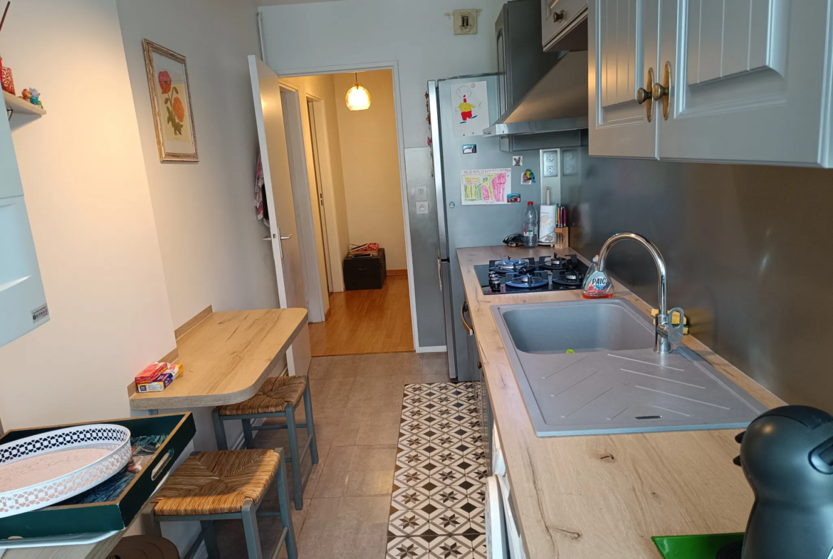 Ravissant F2 de 50,68 m² avec balcon et parking à Plaisir 