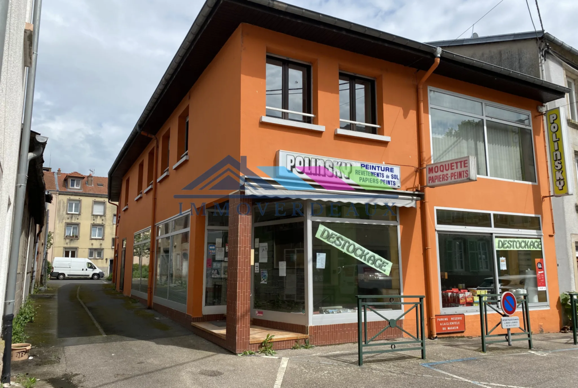 Local commercial de 390 m² à vendre à Dieuze 