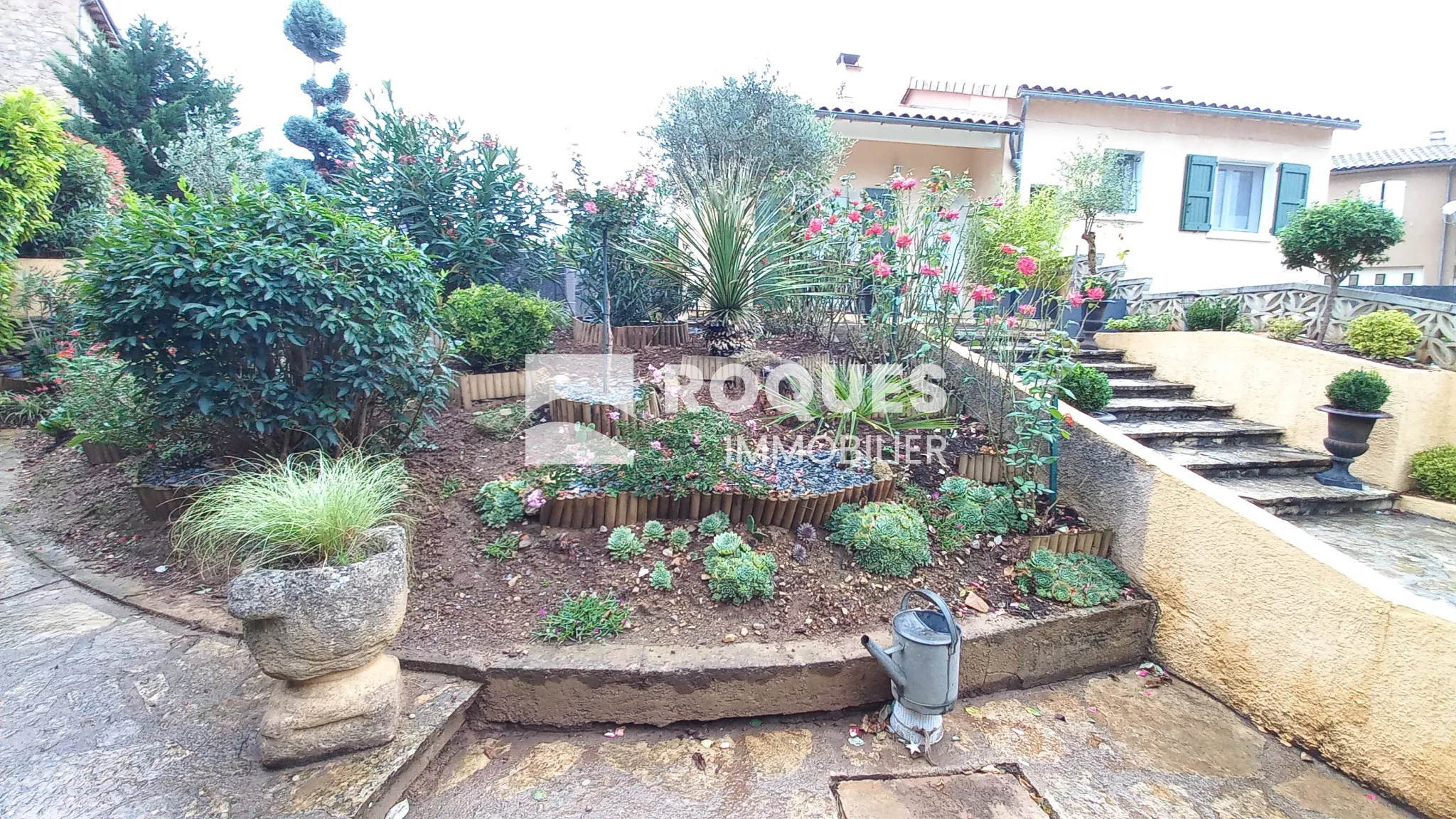 Maison avec piscine à Compregnac - 3 chambres - 264 000 EUR 