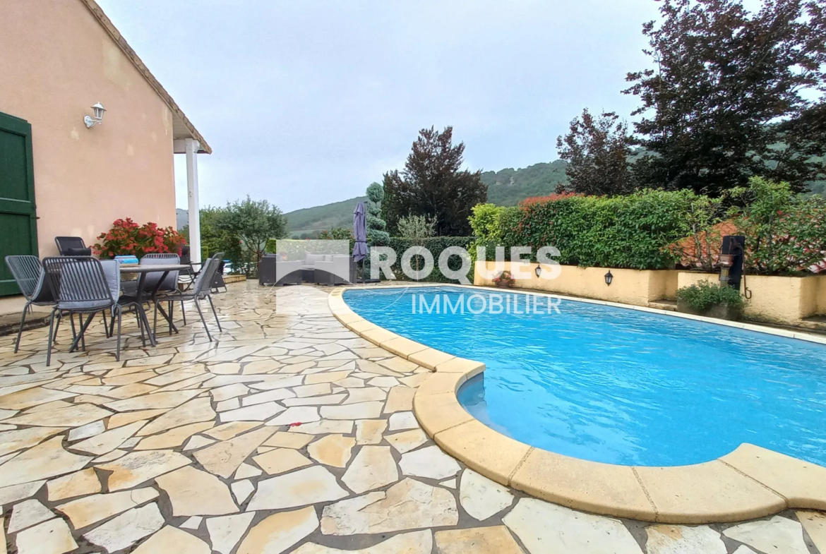 Maison avec piscine à Compregnac - 3 chambres - 264 000 EUR 