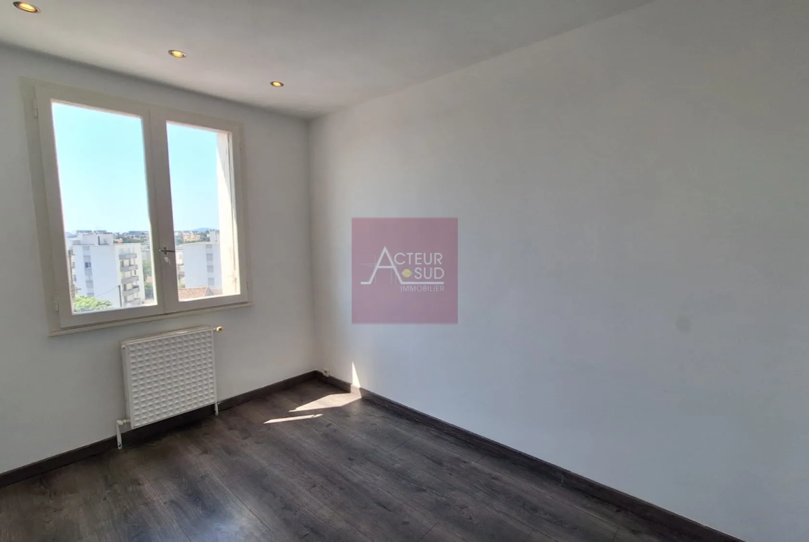 Vente Appartement 4 pièces à Montpellier La Chamberte 