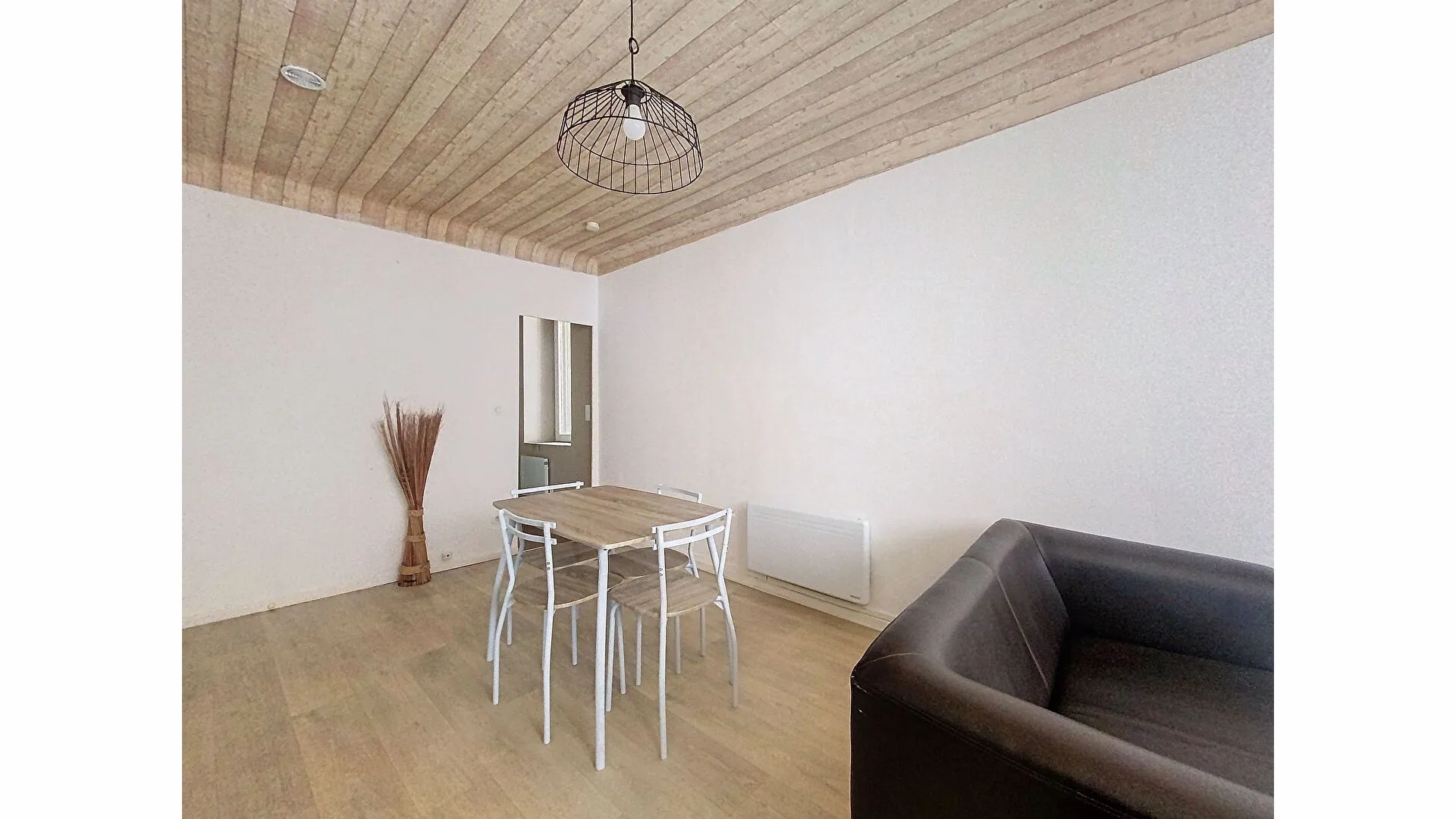 À vendre : appartement rénové 2 pièces à Gardanne 