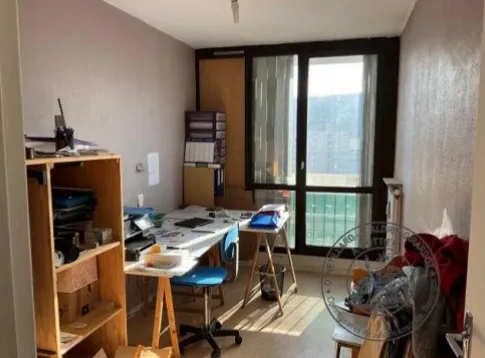 Achetez cet appartement T4 à Besançon pour 45 000 euros 